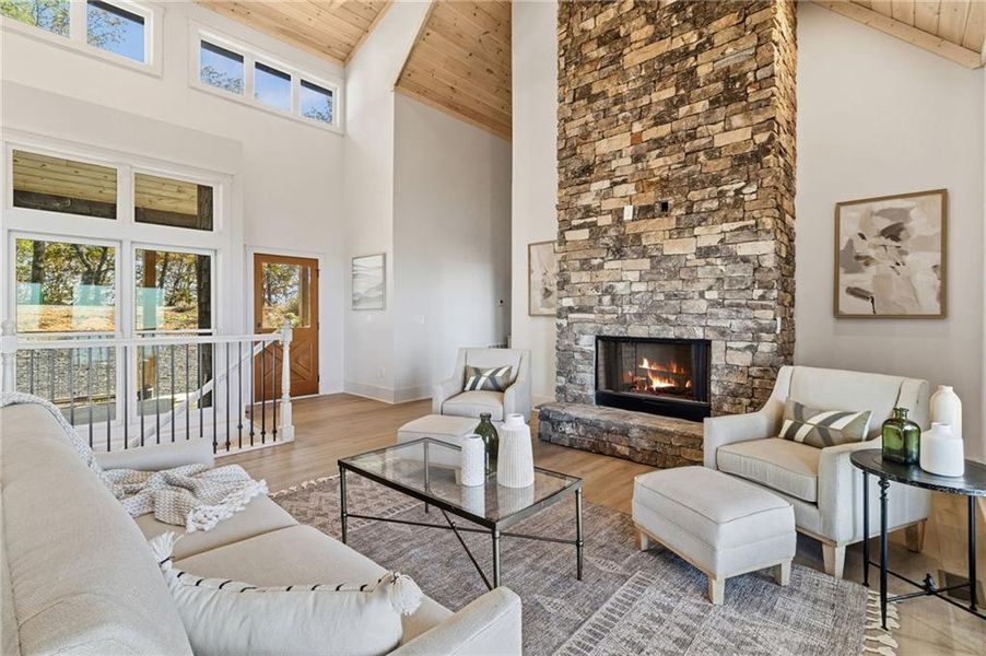 Furnished interior view inside a new home in , Jasper (Image 13).