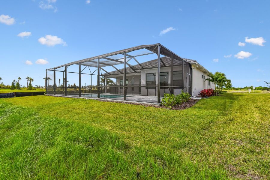 Image 14 representing the The Borrelli by David Weekley Homes in Palmera Wellen Park - Classic Series, Venice, FL. Image 14 representing the The Borrelli by David Weekley Homes in Palmera Wellen Park - Classic Series, Venice, FL.