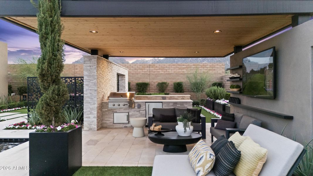 120-DJI_20251112171512_0814_D