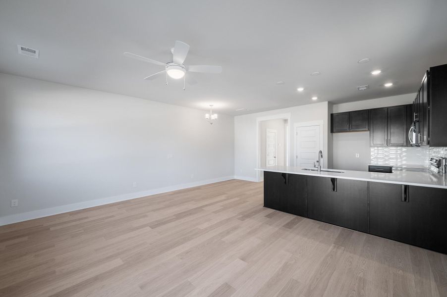 Spacious, unfurnished interior of a new home in Windward Townes, Goose Creek (Image 16).