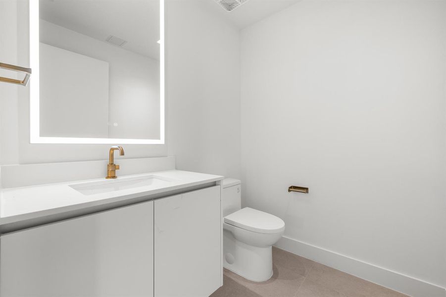 Half Bathroom Half Bathroom