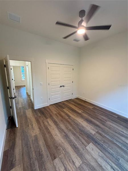 Spacious, unfurnished interior of a new home in , High Springs (Image 24).