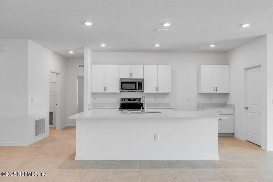 Furnished interior view inside a new home in Coopers Meadow, Jacksonville (Image 8). Furnished interior view inside a new home in Coopers Meadow, Jacksonville (Image 8).