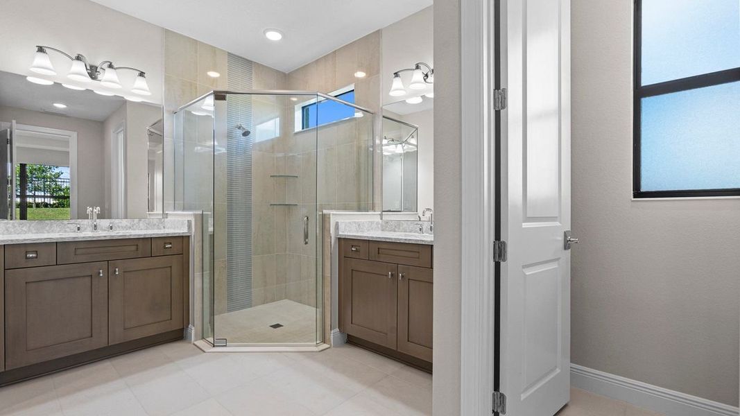 Owner's Bath