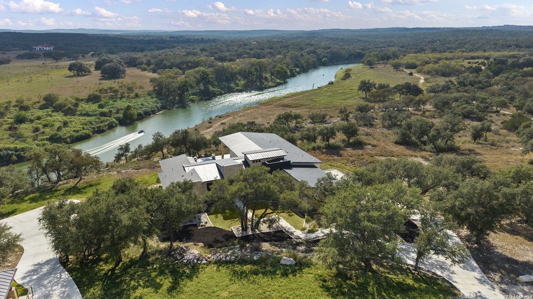 Image 71 of a home in .