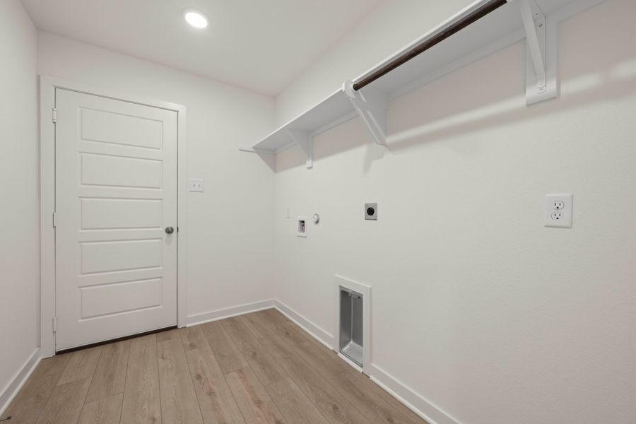 Spacious, unfurnished interior of a new home in Eagles Landing, Waco (Image 16). Spacious, unfurnished interior of a new home in Eagles Landing, Waco (Image 16).