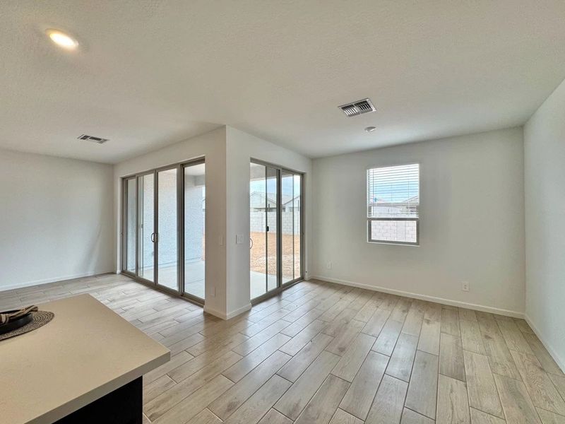 Dining with dual sliders