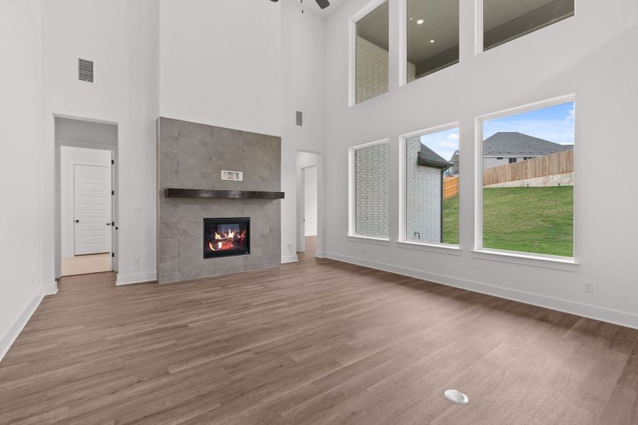 4br New Home in Leander, TX.  - Slide 15