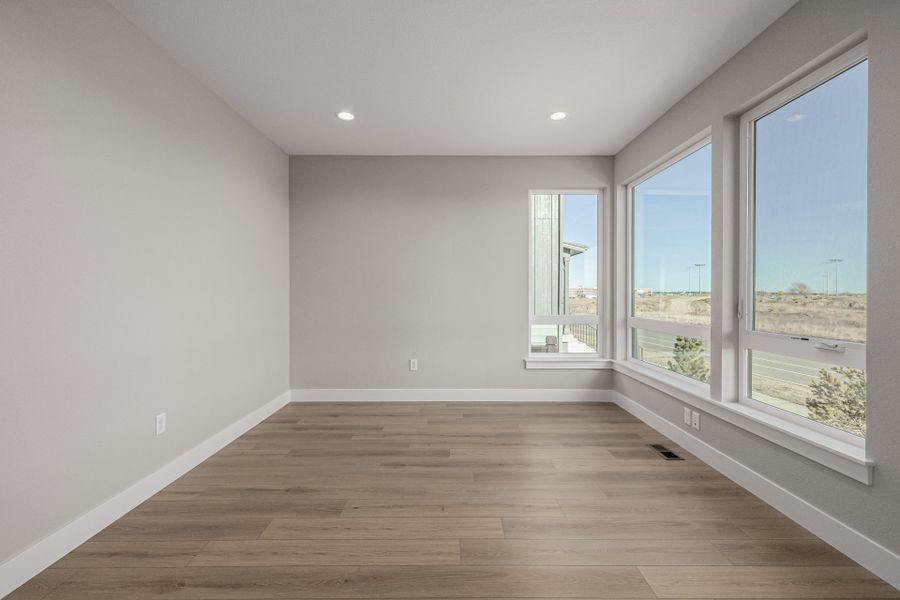 Spacious, unfurnished interior of a new home in West Grange, Longmont (Image 39).