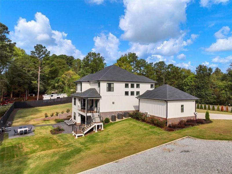 Community amenities in , Cumming (Image 75).