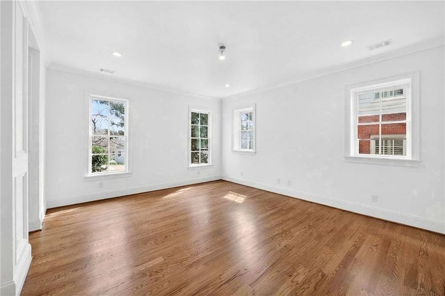 Spacious, unfurnished interior of a new home in , Smyrna (Image 54).