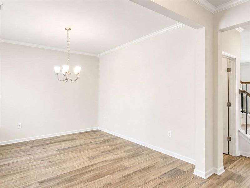 Spacious, unfurnished interior of a new home in Stonegate, Atlanta (Image 15).