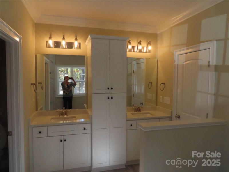 Furnished interior view inside a new home in , Rock Hill (Image 8).