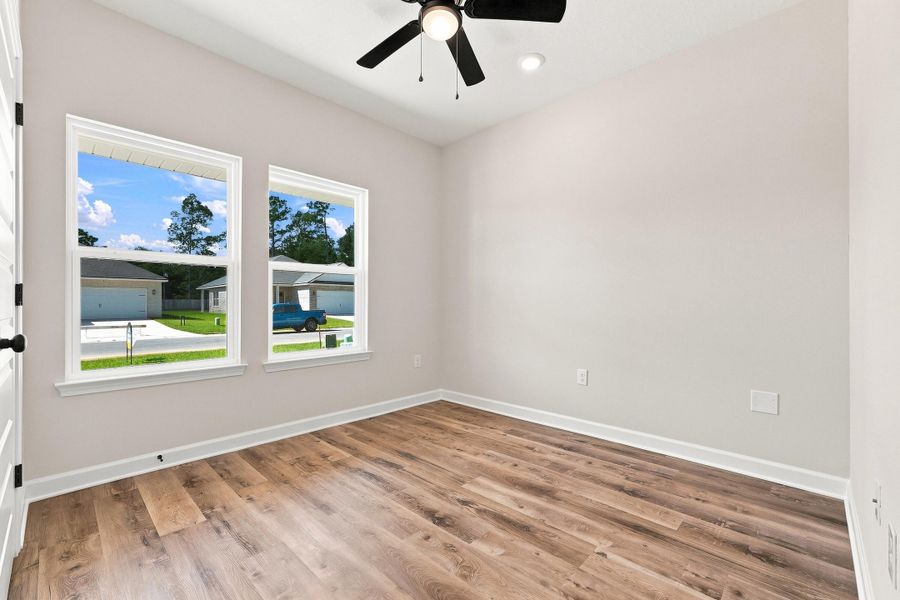 2828 blackbird ct-10