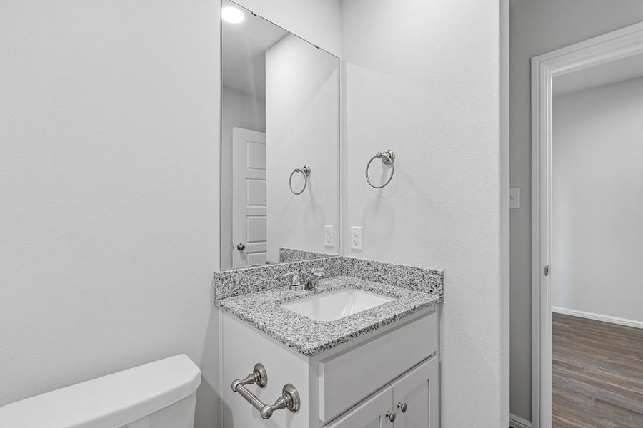 Representative furnished interior of a home built from the TEXAS CALI by D.R. Horton in Faculty Row, Abilene (Image 27).