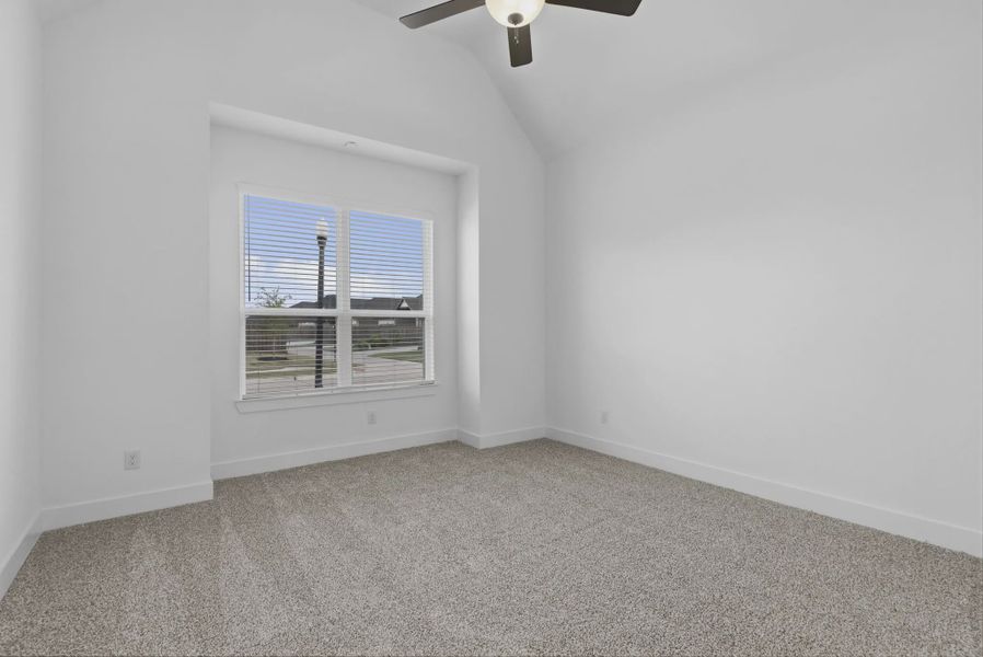 Image 13 representing the Oakmont by Chesmar Homes in Riceland Alley Loads, Mont Belvieu, TX.