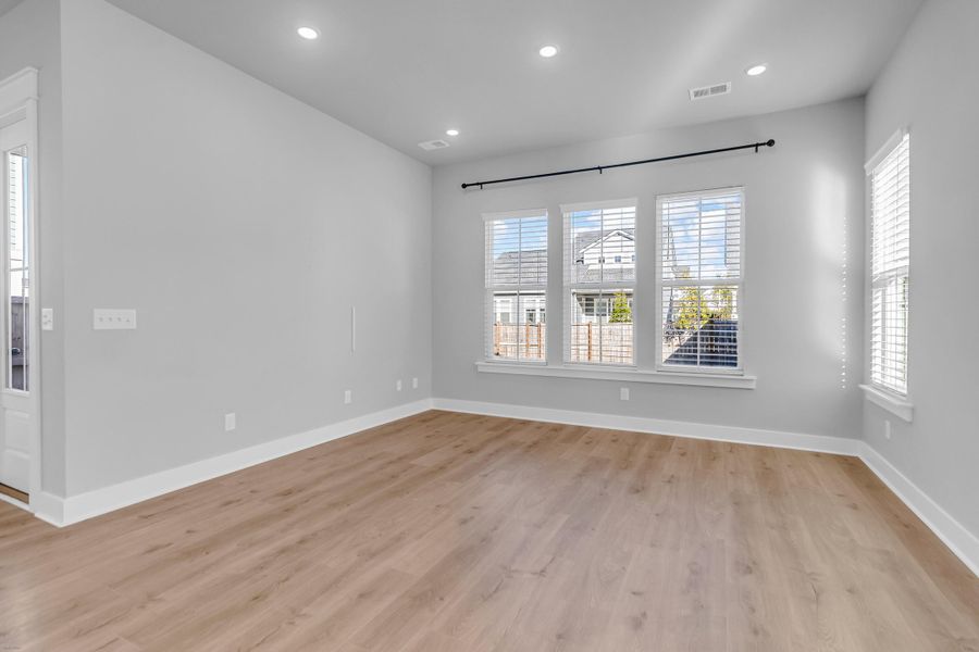 Spacious, unfurnished interior of a new home in Carnes Crossroads: Row Collection, Summerville (Image 35). Spacious, unfurnished interior of a new home in Carnes Crossroads: Row Collection, Summerville (Image 35).