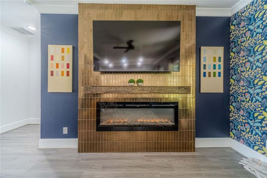 Furnished interior view inside a new home in , Snellville (Image 12).