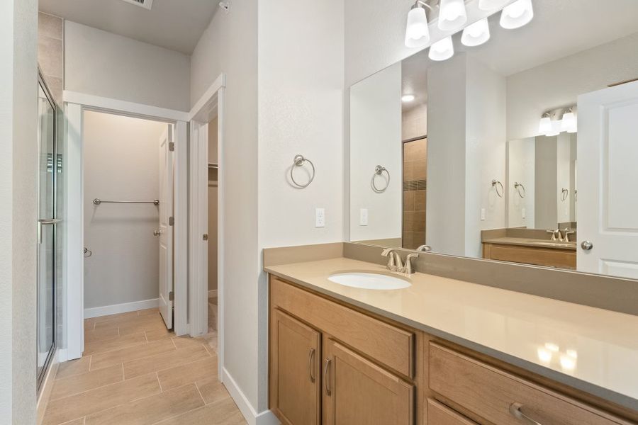 Furnished interior view inside a new home in The Lakes at Centerra - Discovery, Loveland (Image 9).