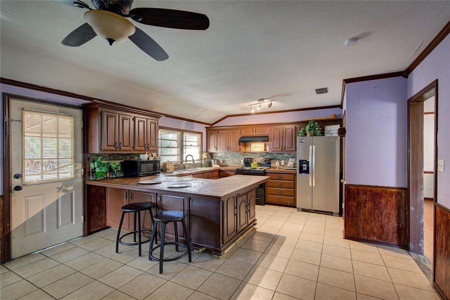 Furnished interior view inside a new home in , Quitman (Image 3).