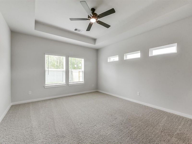 Spacious, unfurnished interior of a new home in Sundance Cove, Crosby (Image 36).