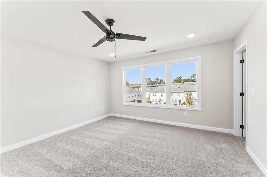 Spacious, unfurnished interior of a new home in East Park Village, Kennesaw (Image 21). Spacious, unfurnished interior of a new home in East Park Village, Kennesaw (Image 21).