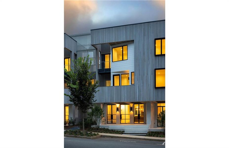 Image 14 of a home in .