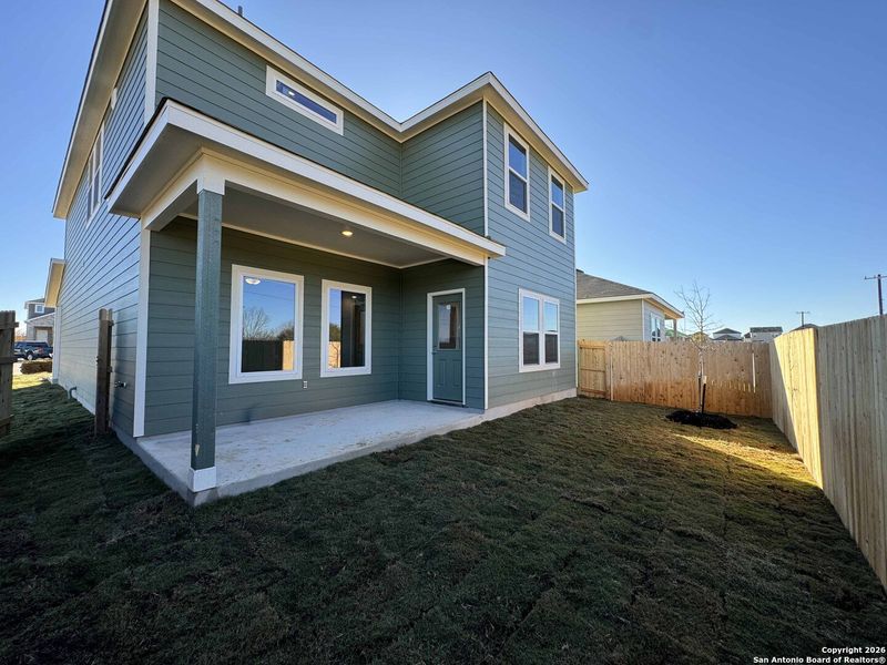 Exterior details and patio area of a home in Meadows at Hennersby Hollow 40's, San Antonio (Image 4). Exterior details and patio area of a home in Meadows at Hennersby Hollow 40's, San Antonio (Image 4).