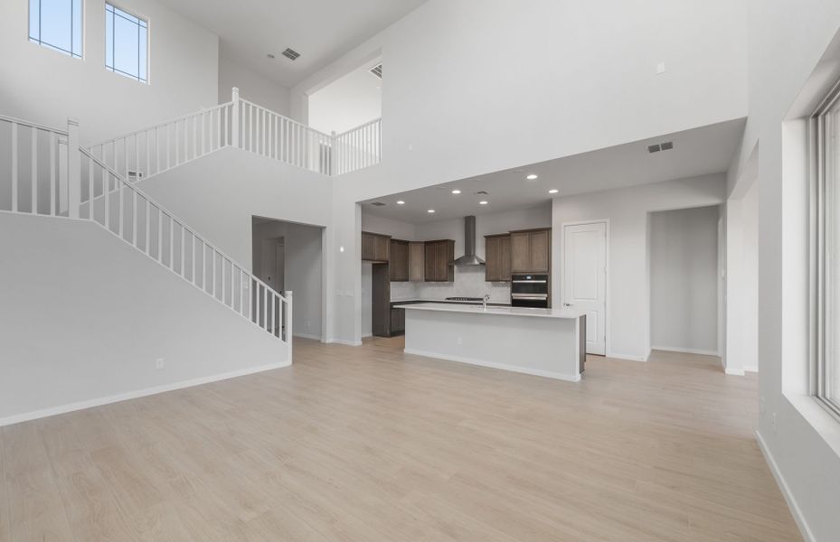 Spacious, unfurnished interior of a new home in Legado West, Queen Creek (Image 23). Spacious, unfurnished interior of a new home in Legado West, Queen Creek (Image 23).