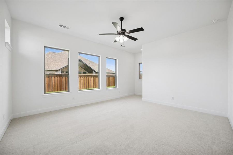 Spacious, unfurnished interior of a new home in Terraces – Classics, Rockwall (Image 25). Spacious, unfurnished interior of a new home in Terraces – Classics, Rockwall (Image 25).