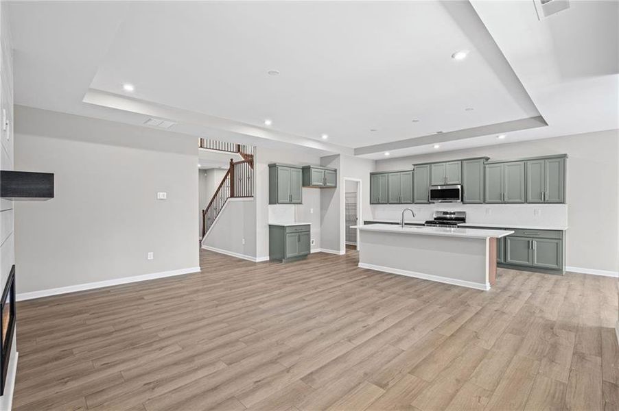 Spacious, unfurnished interior of a new home in Twin Lakes, Hoschton (Image 35).