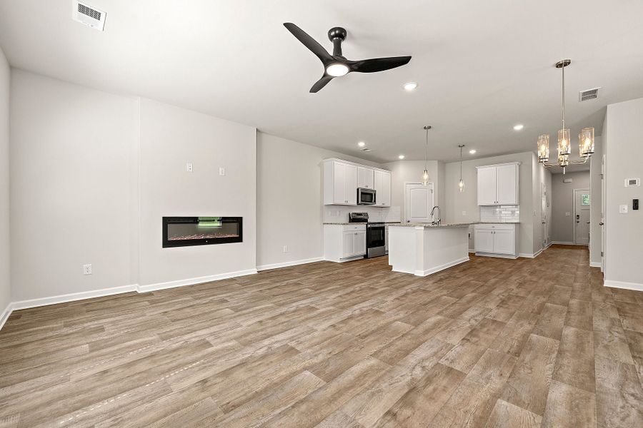 Jade I New Home in Palmetto, GA.  - Slide 9