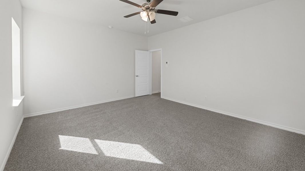 Spacious, unfurnished interior of a new home in Fireside by the Lake, Garland (Image 20). Spacious, unfurnished interior of a new home in Fireside by the Lake, Garland (Image 20).