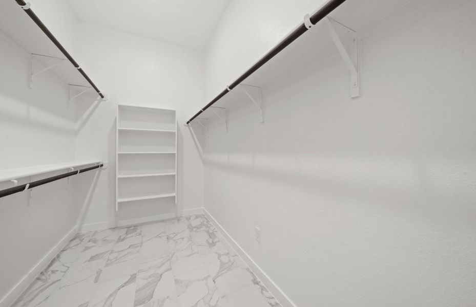 Spacious, unfurnished interior of a new home in 6 Creeks, Kyle (Image 57). Spacious, unfurnished interior of a new home in 6 Creeks, Kyle (Image 57).