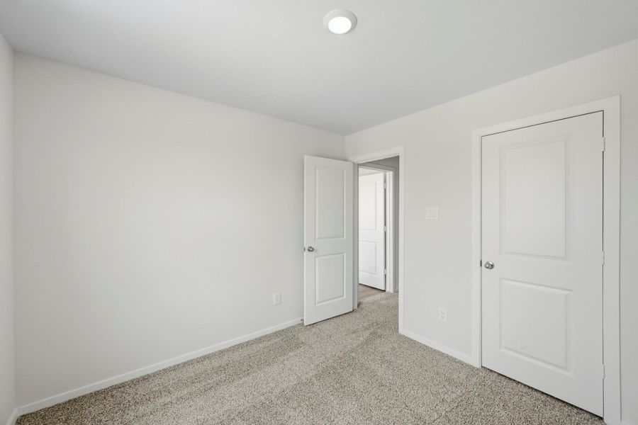 Spacious, unfurnished interior of a new home in Sunset Valley, Hockley (Image 14).