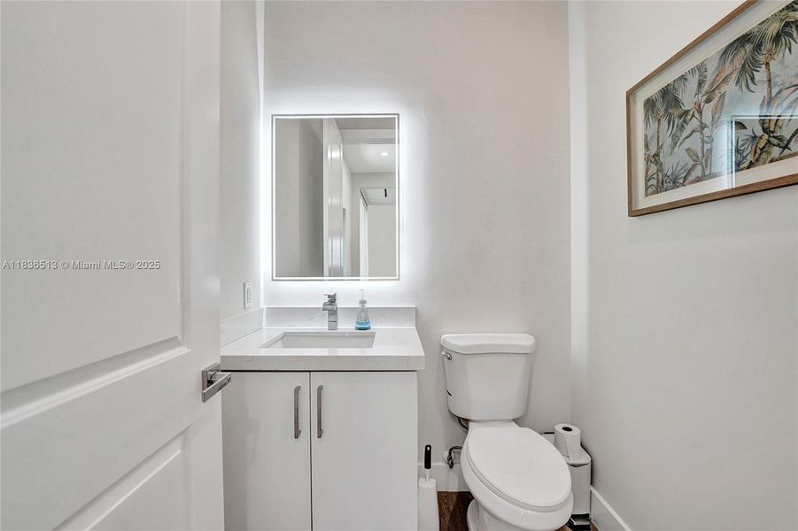 Furnished interior view inside a new home in , Fort Lauderdale (Image 3).