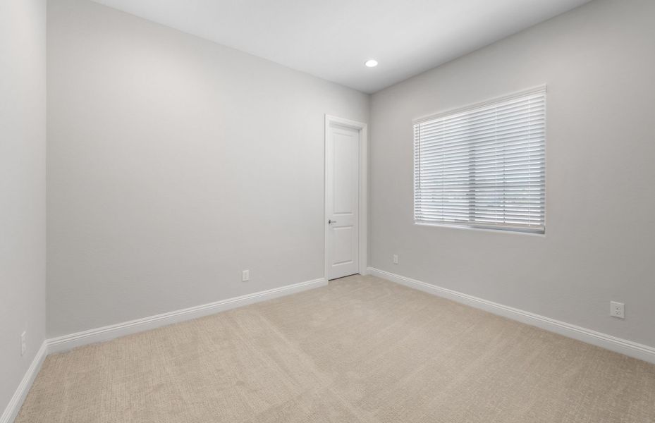 Spacious, unfurnished interior of a new home in Harvest - Enchantment Series, Queen Creek (Image 28). Spacious, unfurnished interior of a new home in Harvest - Enchantment Series, Queen Creek (Image 28).