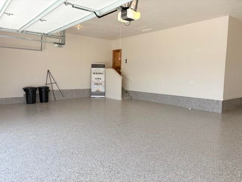Spacious, unfurnished interior of a new home in Harvest Ridge, Berthoud (Image 47).