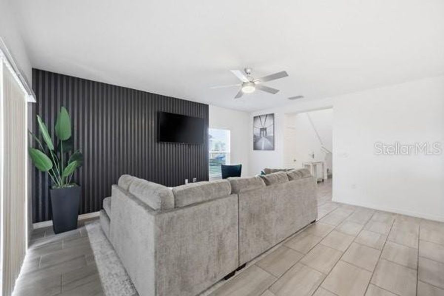 Furnished interior view inside a new home in , Davenport (Image 7).