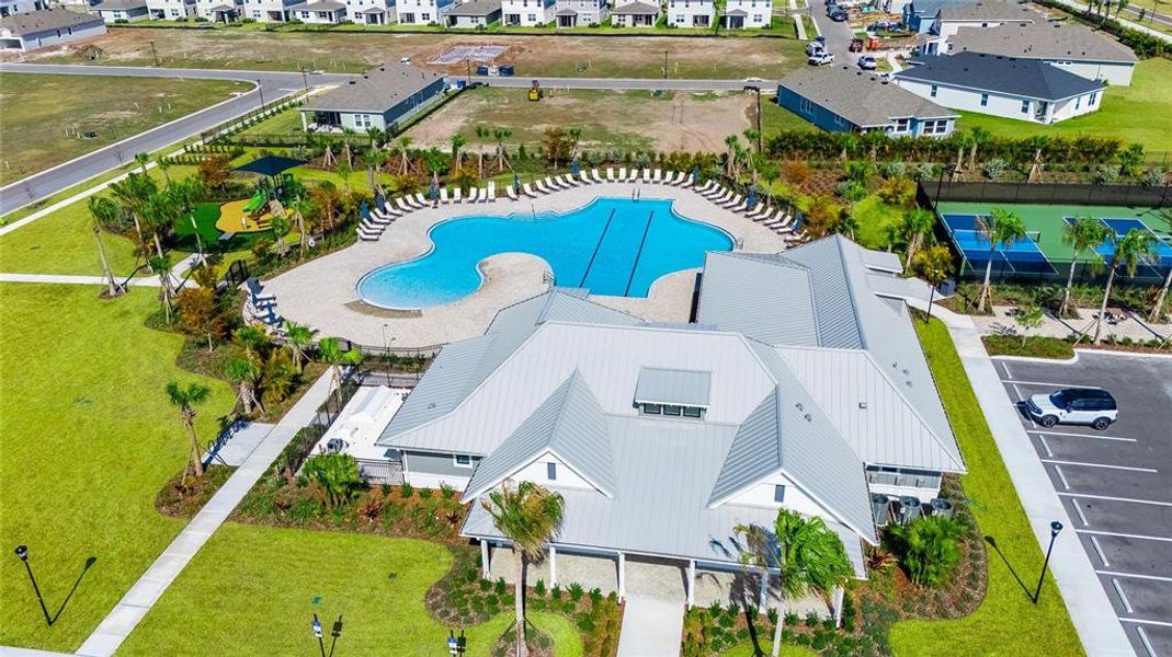 Community amenities in , Apollo Beach (Image 56).