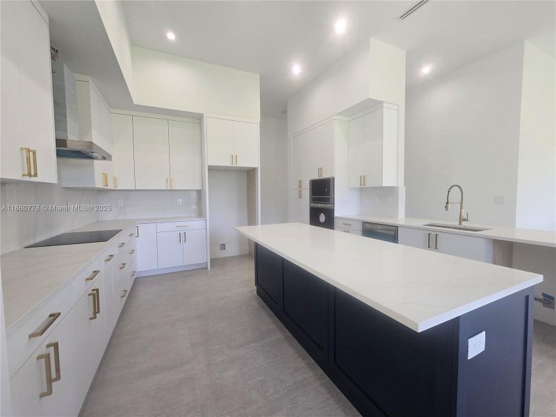 Furnished interior view inside a new home in , Homestead (Image 4).