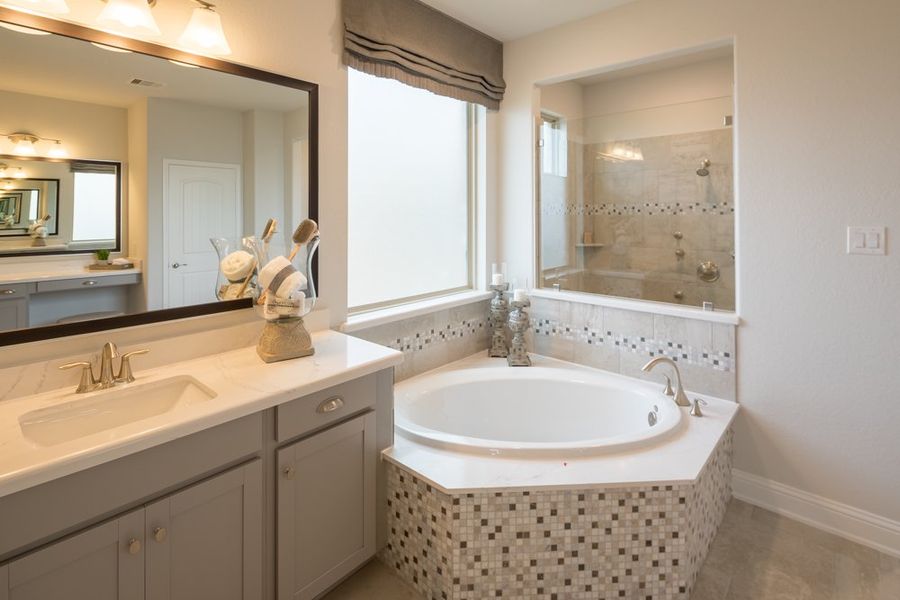 Furnished interior view inside a new home in ARTAVIA, Conroe (Image 20).