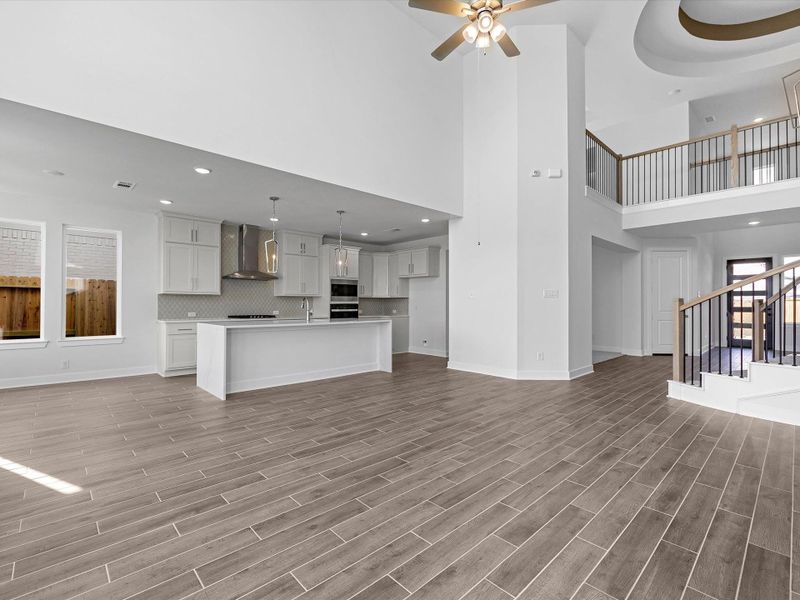 Spacious, unfurnished interior of a new home in Nolina - 60', Georgetown (Image 19).
