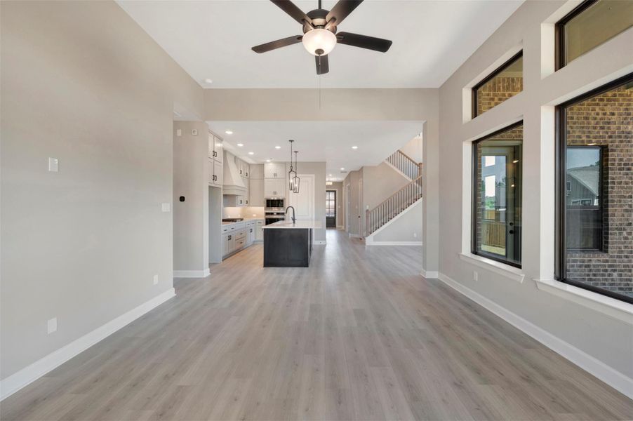 Spacious, unfurnished interior of a new home in Kresston, Magnolia (Image 21).