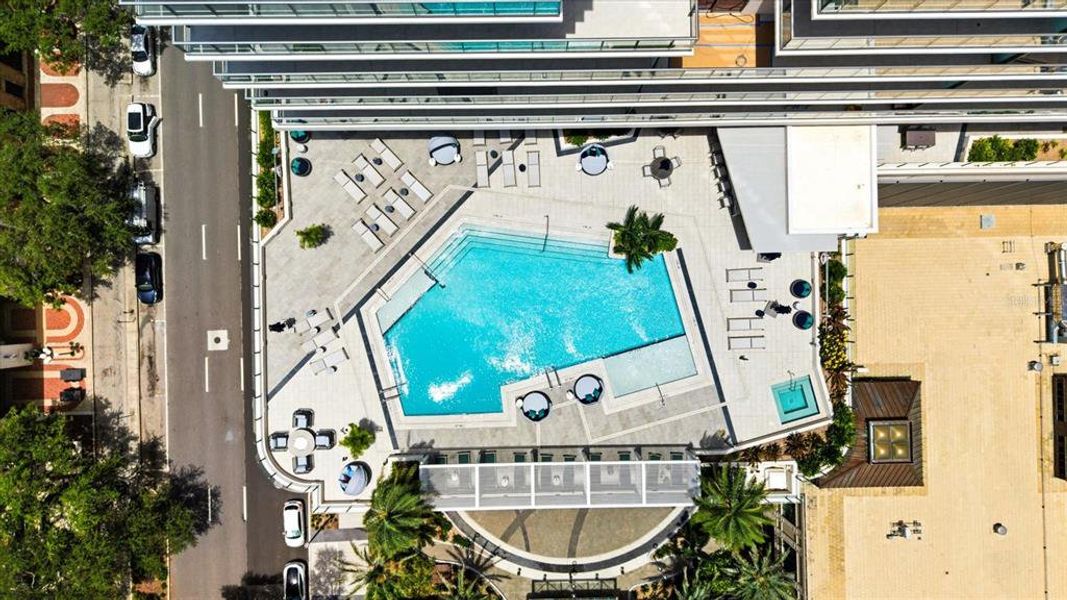 Community amenities in , St. Petersburg (Image 73).
