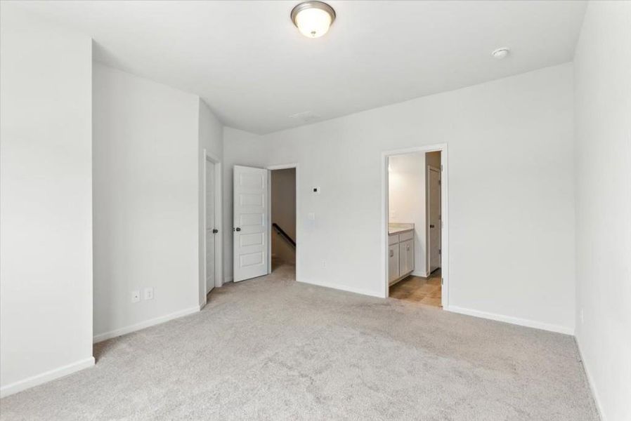 Spacious, unfurnished interior of a new home in , Cartersville (Image 18). Spacious, unfurnished interior of a new home in , Cartersville (Image 18).