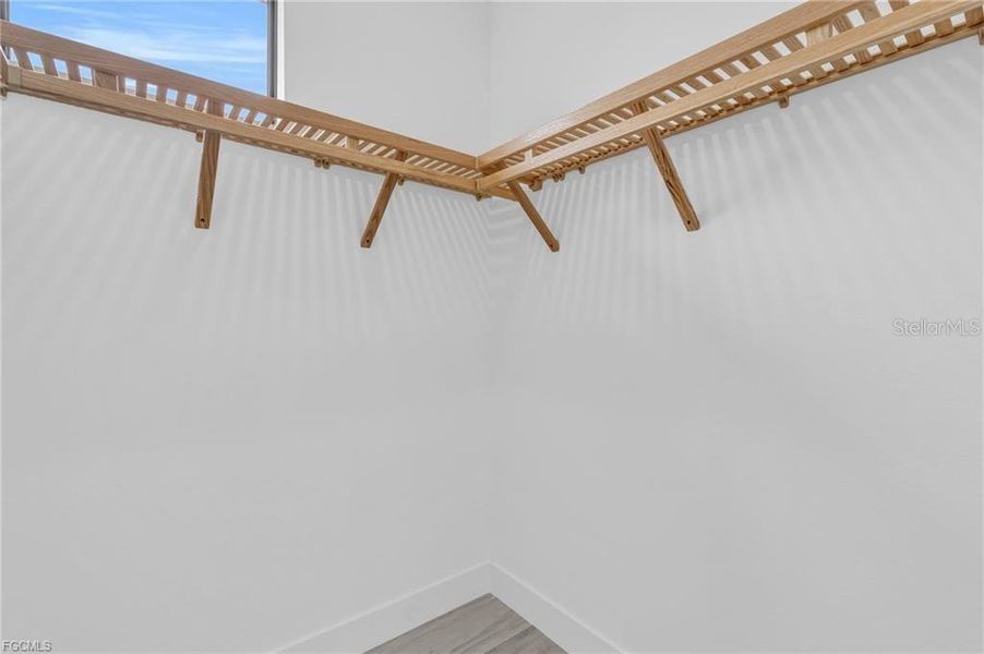 Spacious, unfurnished interior of a new home in , Port Charlotte (Image 26).