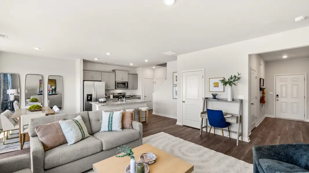 Representative furnished interior of a home built from the Tatum by D.R. Horton in Rushing Waters Townhomes, North Augusta (Image 13).