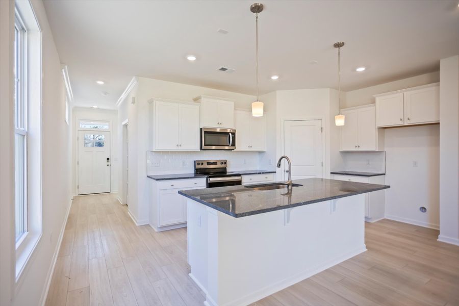 Furnished interior view inside a new home in Whiskey Run, New Ellenton (Image 3).