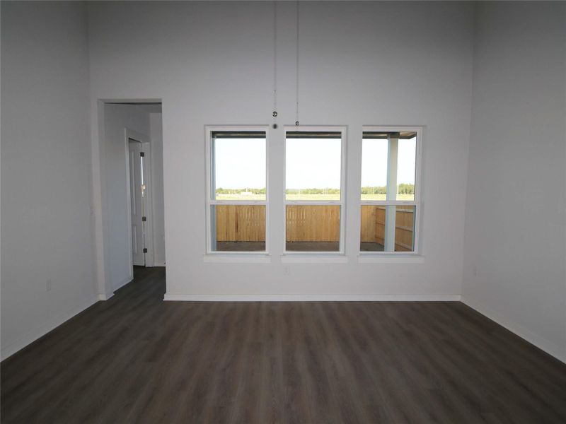 Spacious, unfurnished interior of a new home in Estancia West, Manchaca (Image 16). Spacious, unfurnished interior of a new home in Estancia West, Manchaca (Image 16).